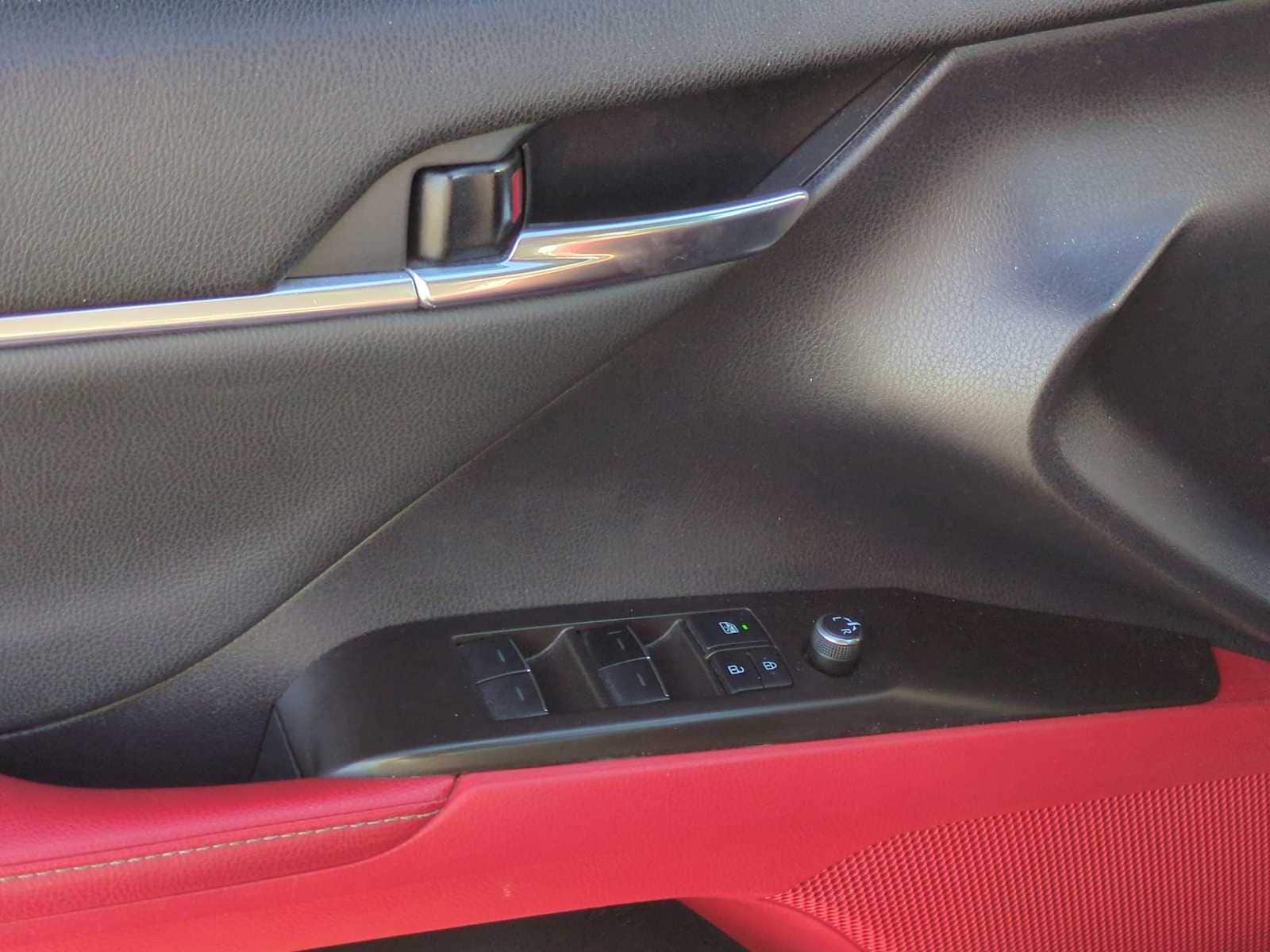 Thumbnail: 2021 Toyota Camry - 37