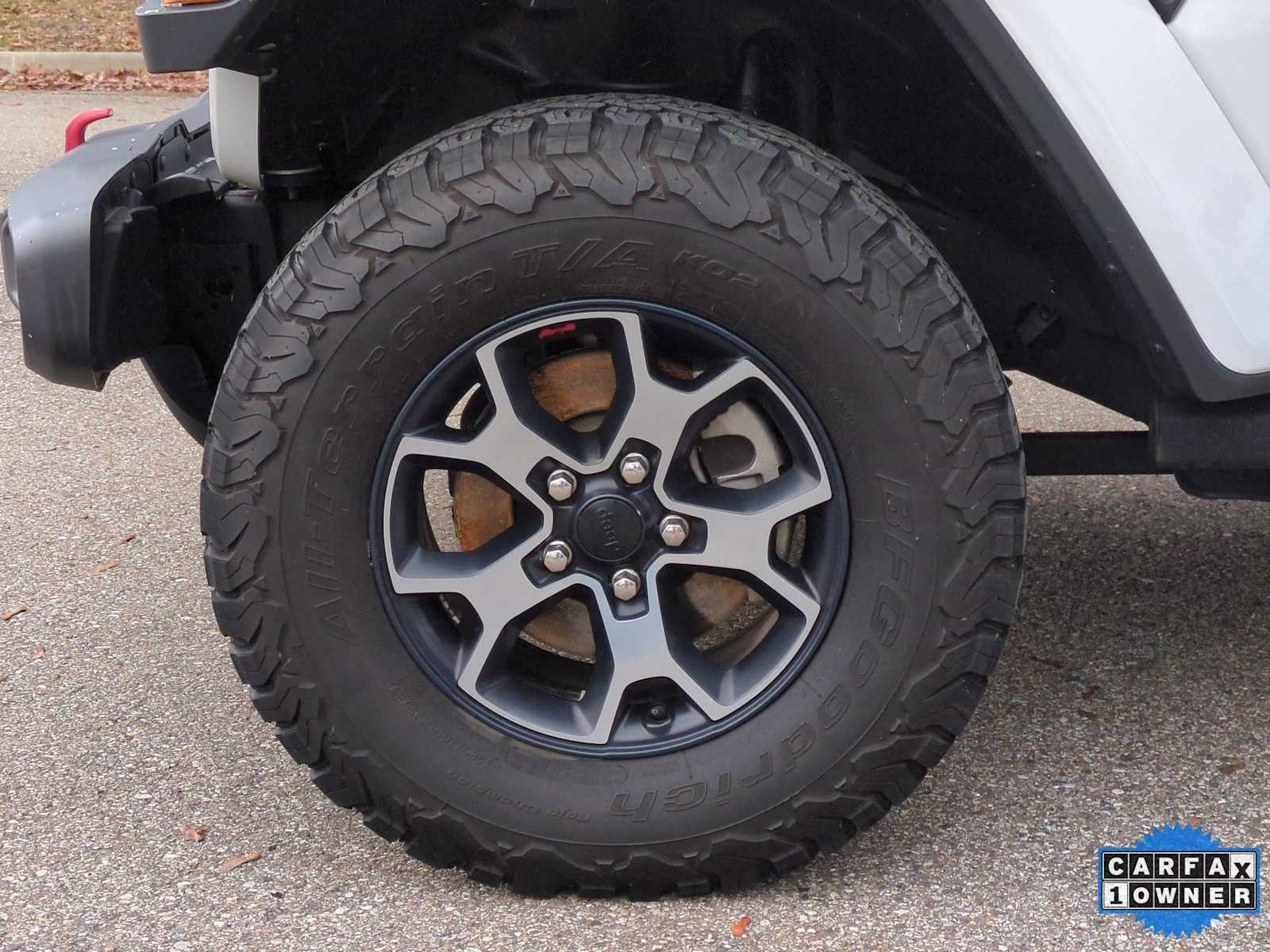 Thumbnail: 2019 Jeep Wrangler - 14