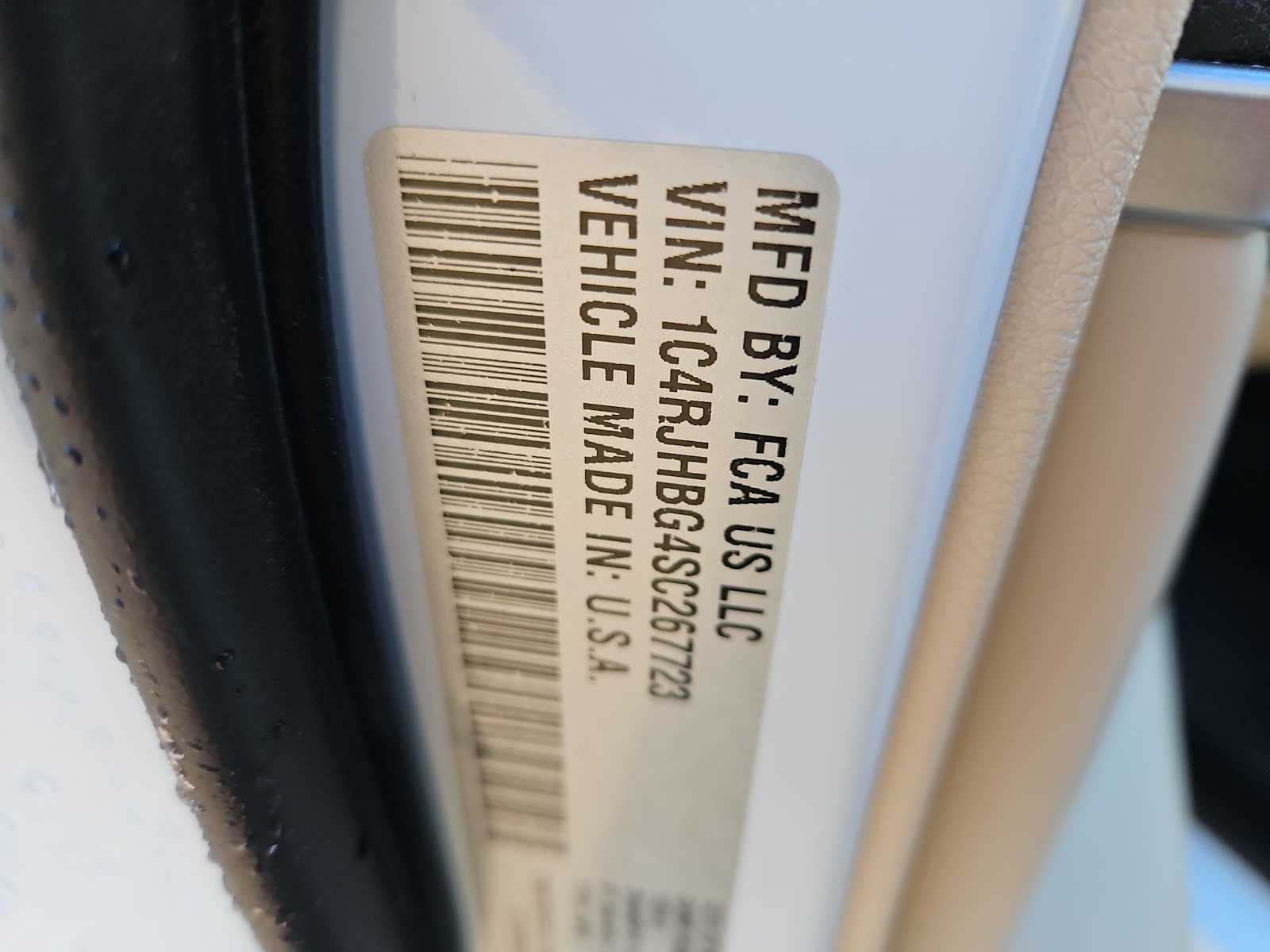 Thumbnail: 2025 Jeep Grand Cherokee - 35