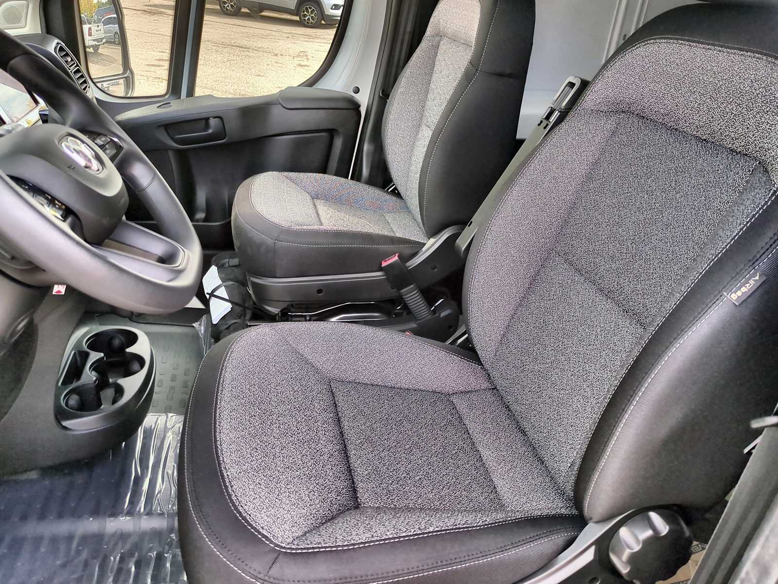 Thumbnail: 2026 RAM ProMaster - 16