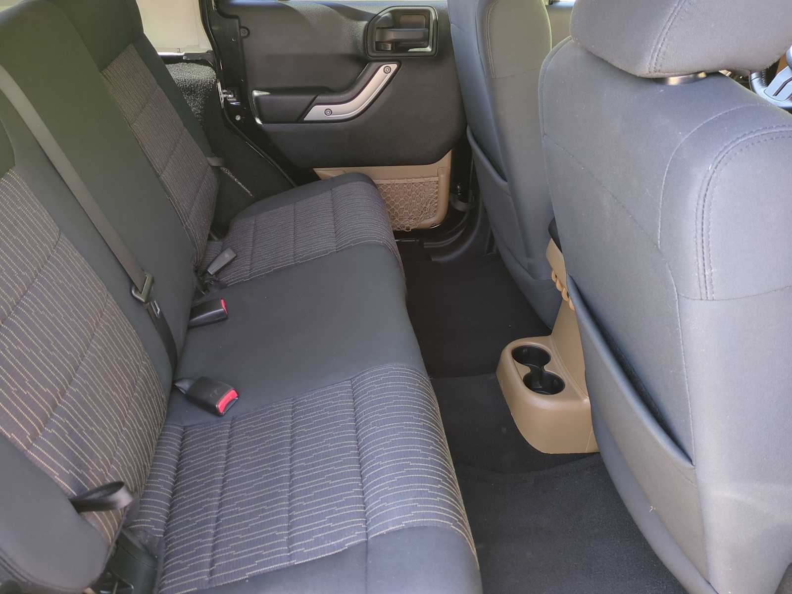 Thumbnail: 2012 Jeep Wrangler - 20