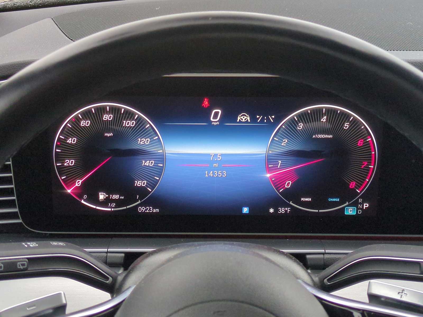 Thumbnail: 2025 Mercedes-Benz GLE - 35