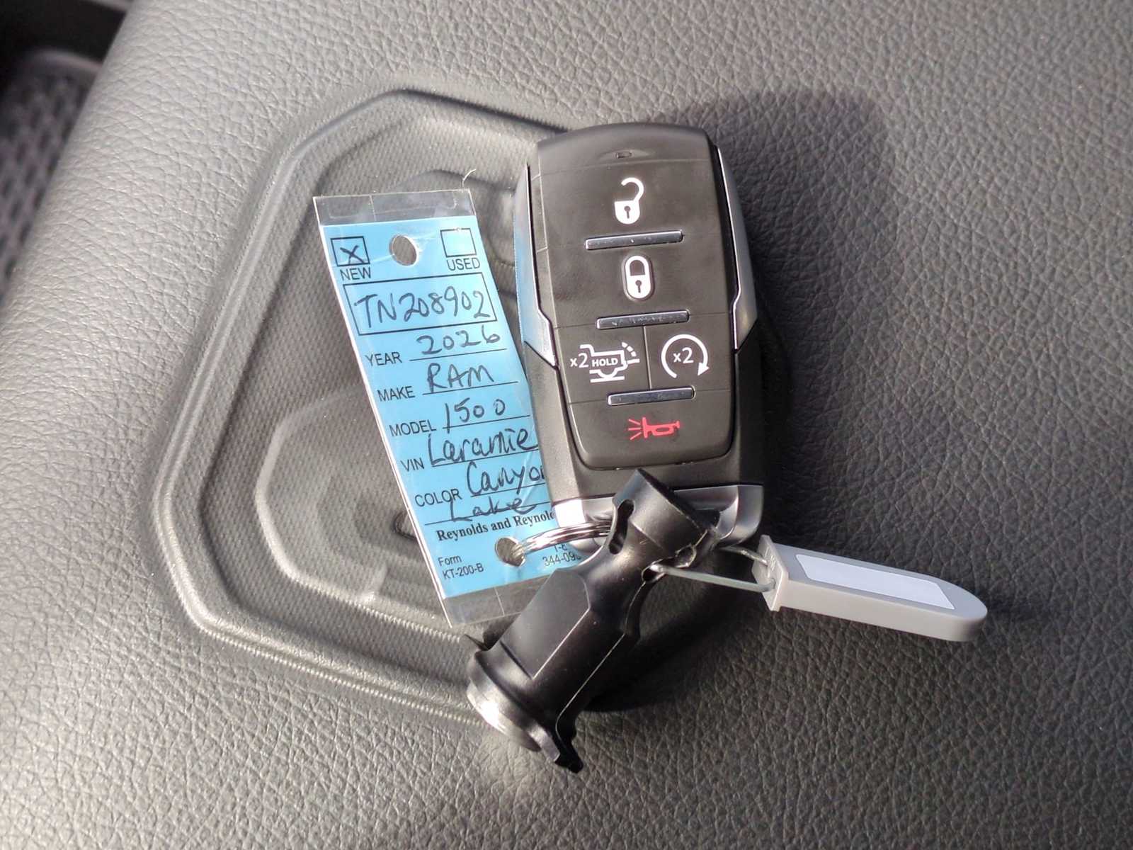 Thumbnail: 2026 RAM 1500 - 38