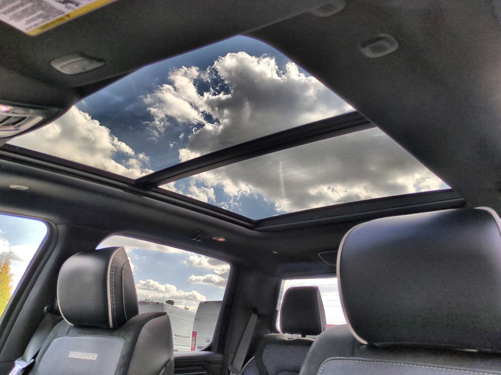 Thumbnail: 2026 RAM 1500 - 19