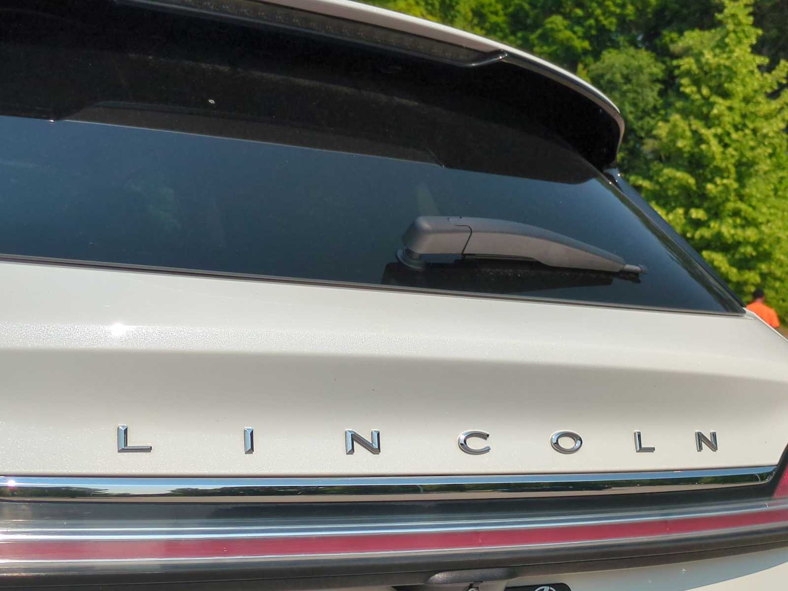 2022 Lincoln Nautilus Reserve 12