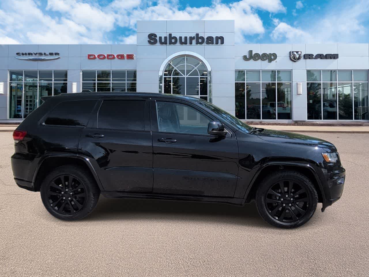 Thumbnail: 2019 Jeep Grand Cherokee - 9