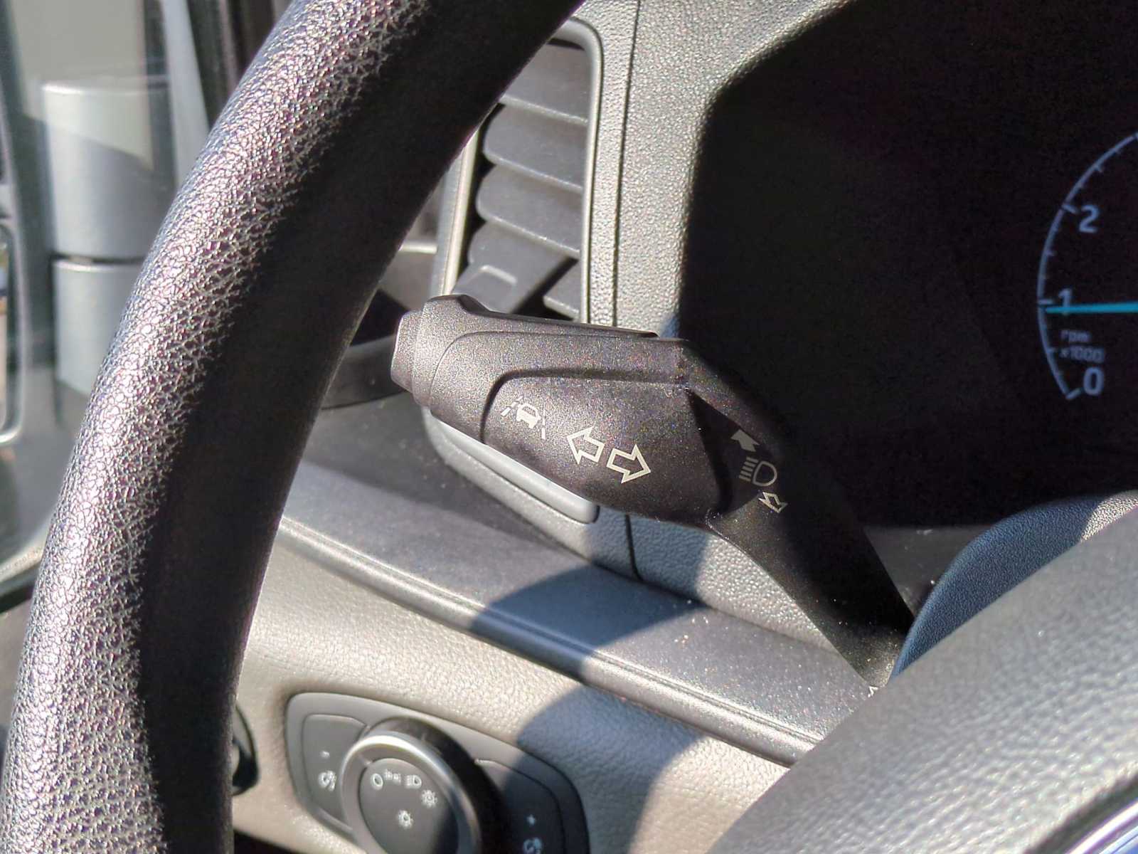 Thumbnail: 2020 Ford Econoline - 25