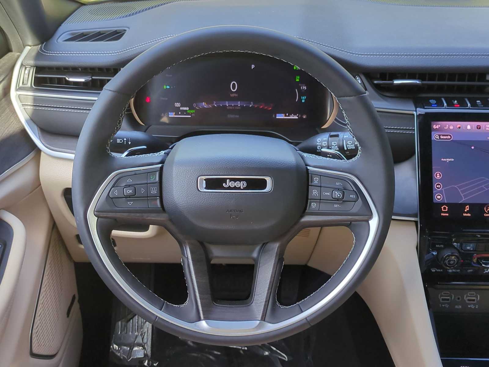 Thumbnail: 2024 Jeep Grand Cherokee - 25