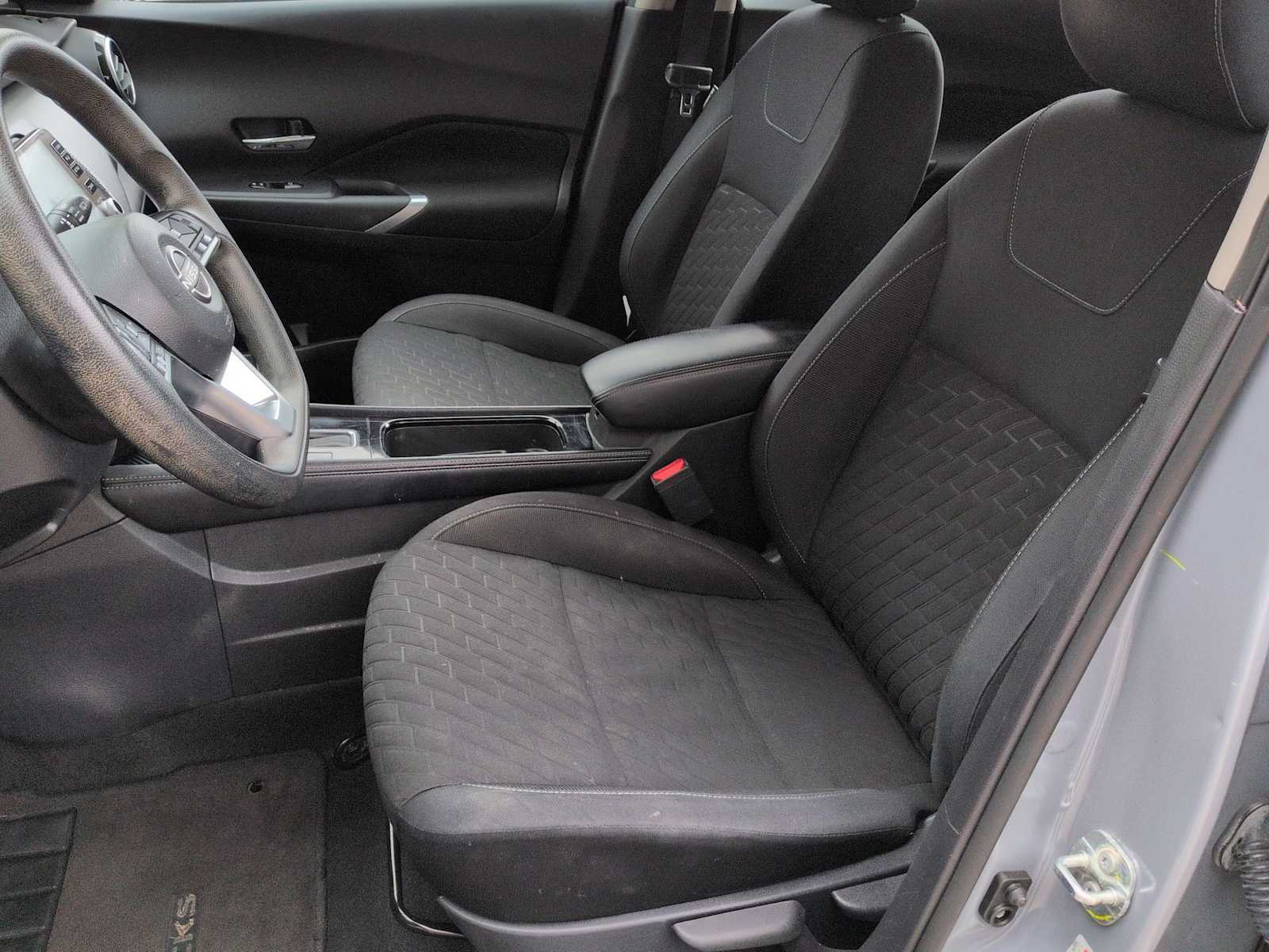 Thumbnail: 2023 Nissan Kicks - 15