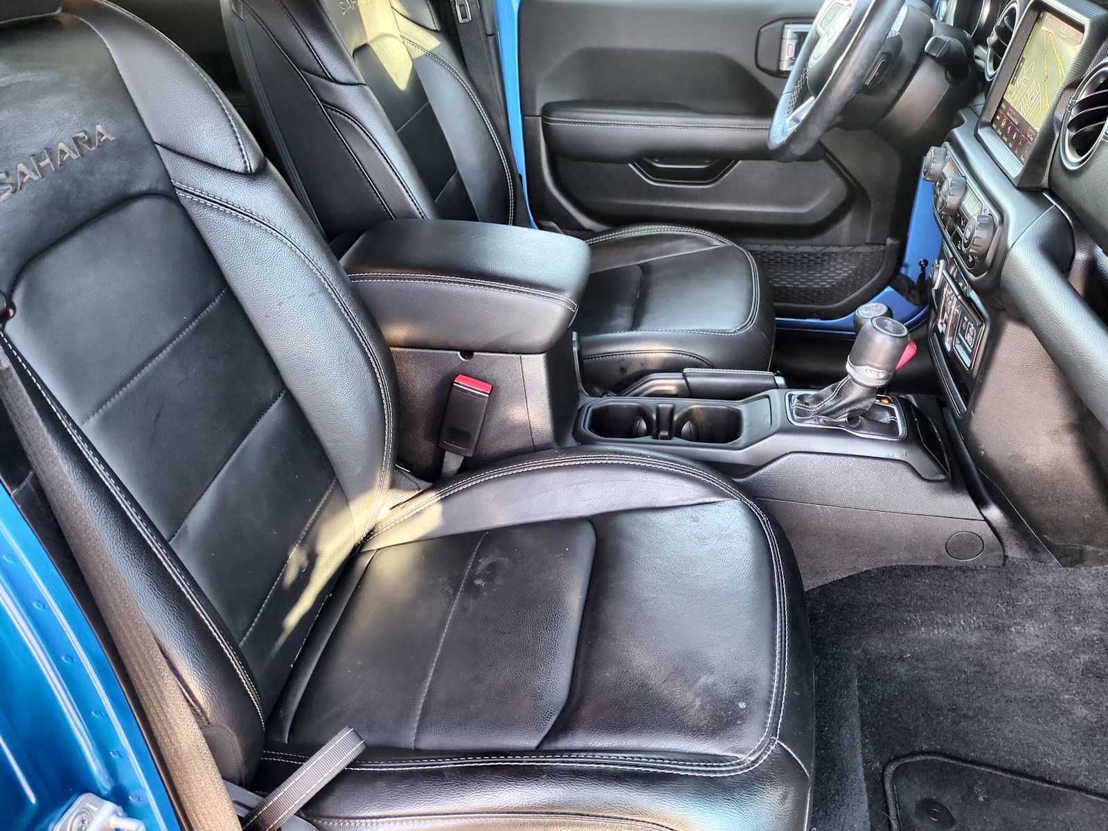 Thumbnail: 2023 Jeep Wrangler - 21