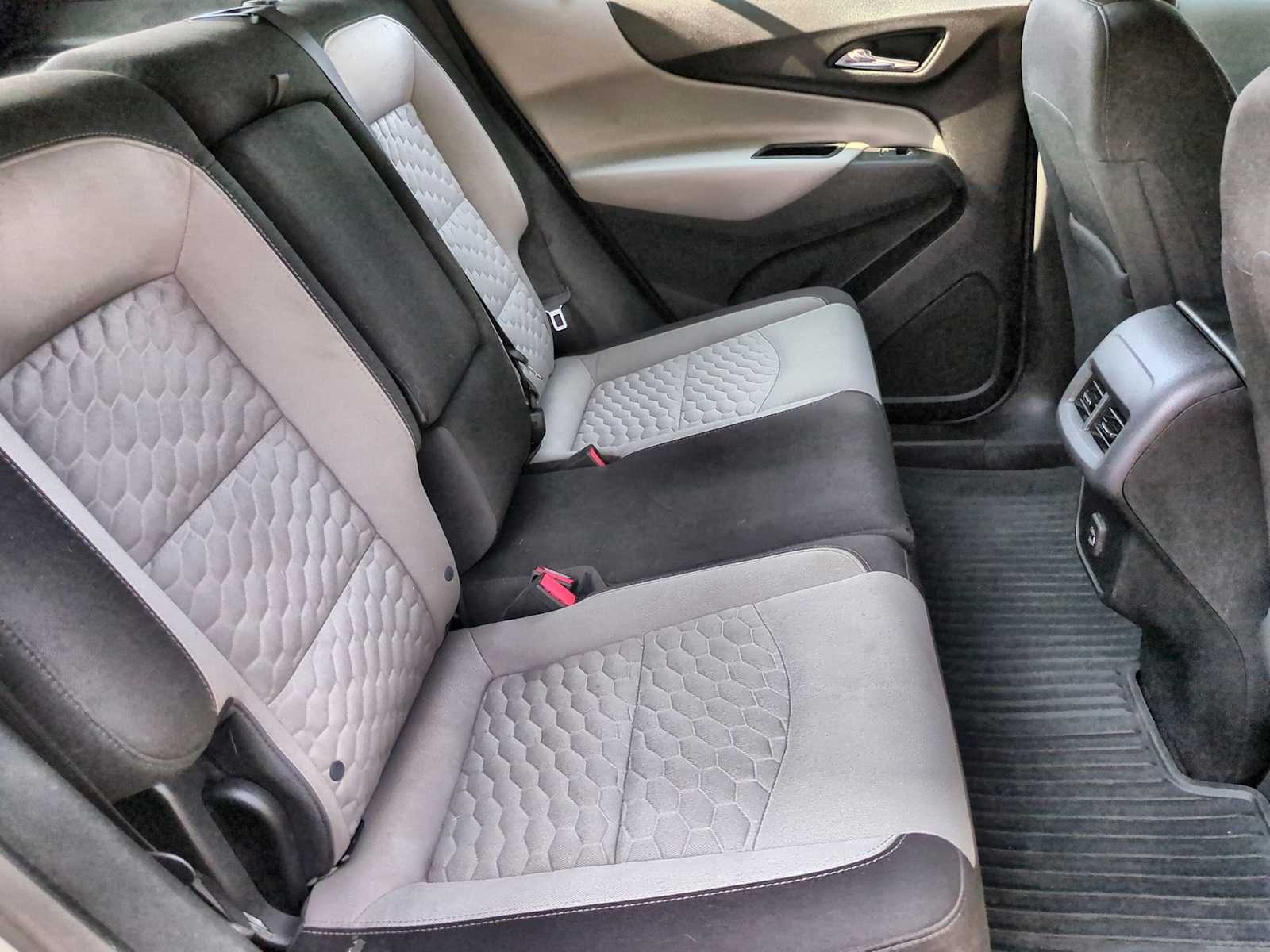 Thumbnail: 2019 Chevrolet Equinox - 21