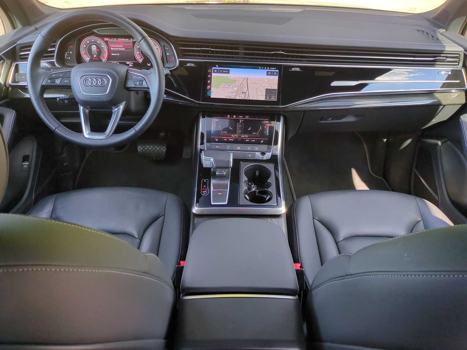 Thumbnail: 2025 Audi Q7 - 15