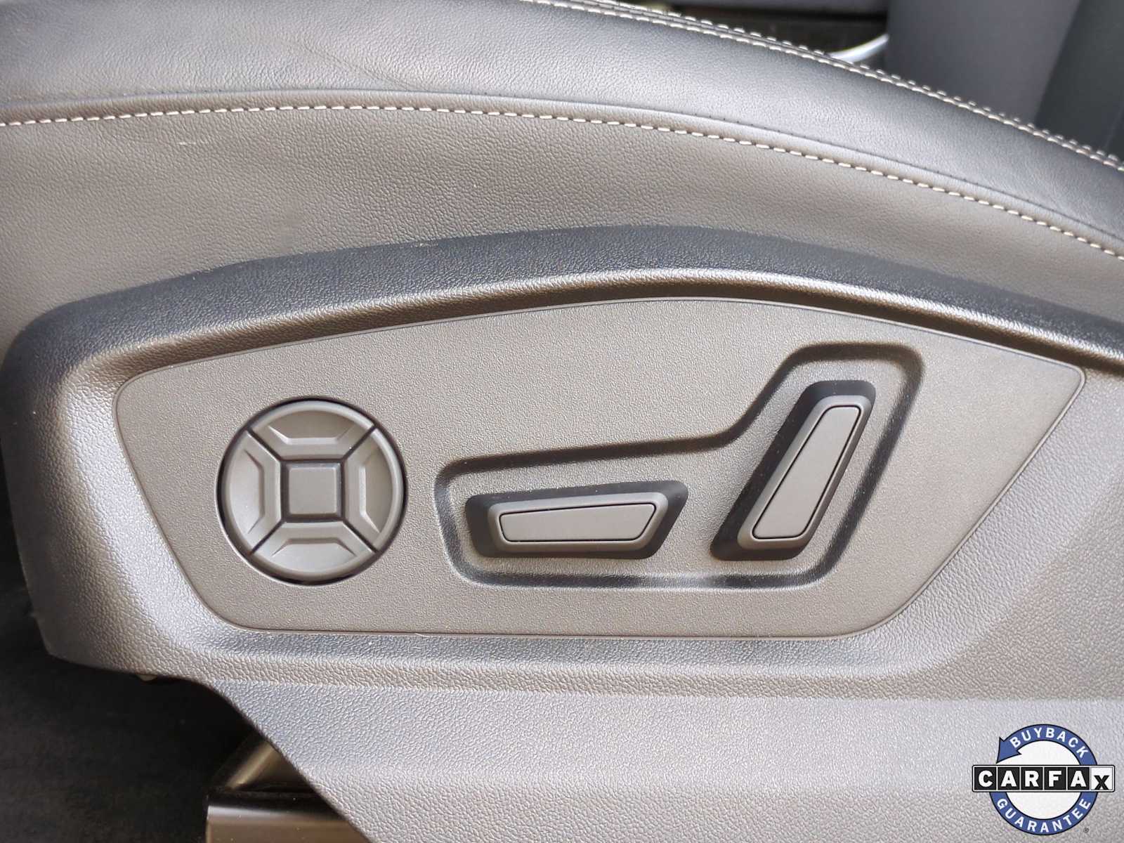 Thumbnail: 2025 Audi Q7 - 17