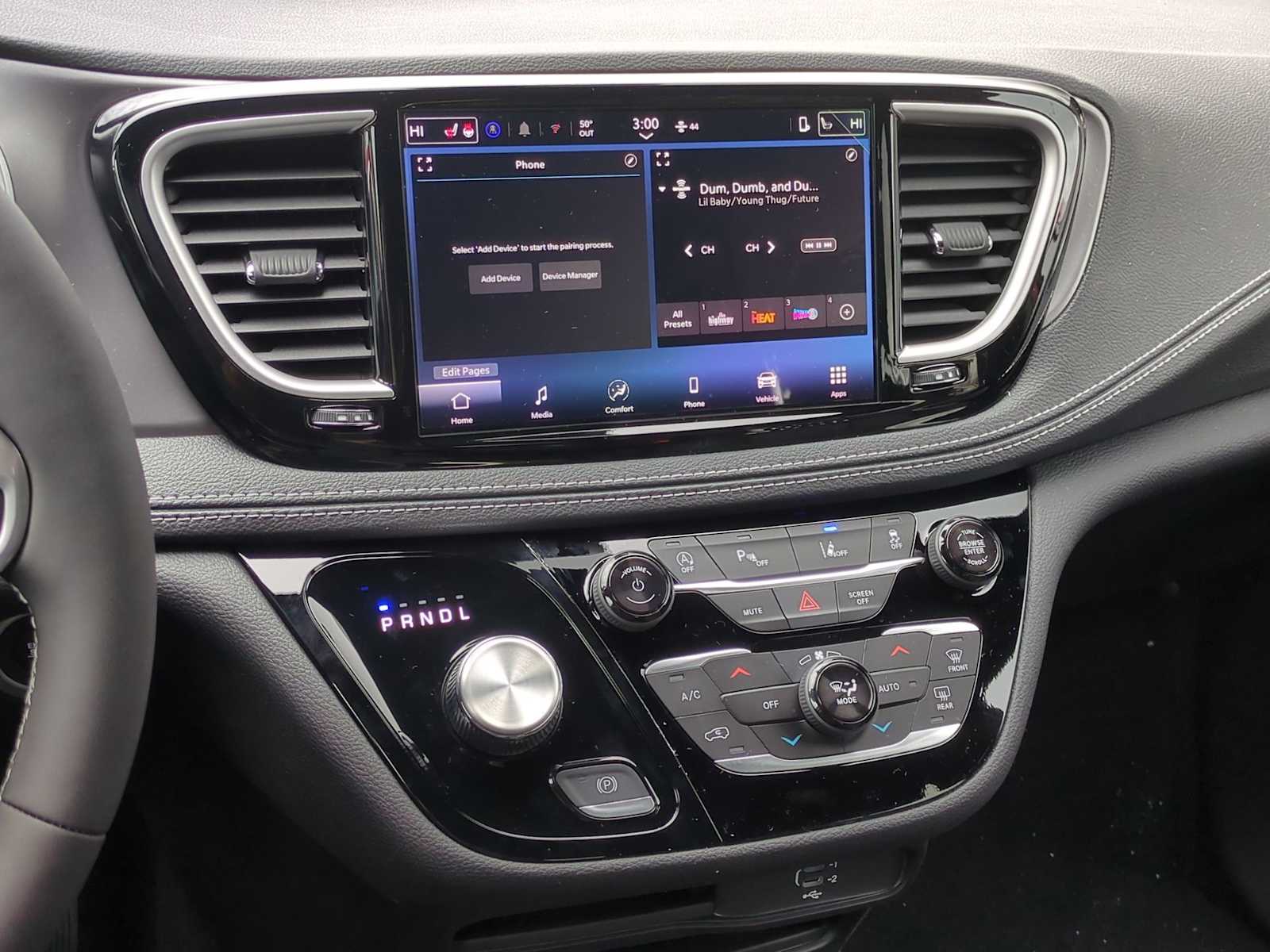 Thumbnail: 2026 Chrysler Pacifica - 27