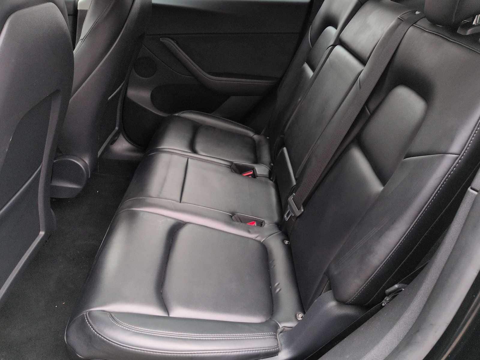 Thumbnail: 2022 Tesla Model Y - 20