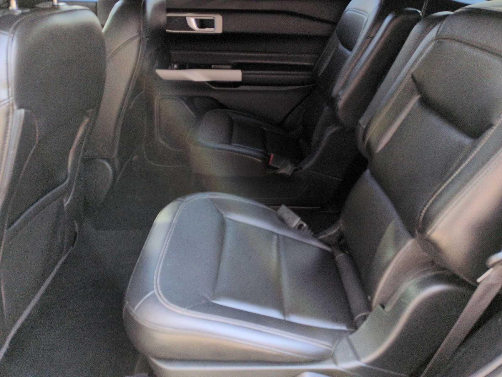 Thumbnail: 2022 Ford Explorer - 19