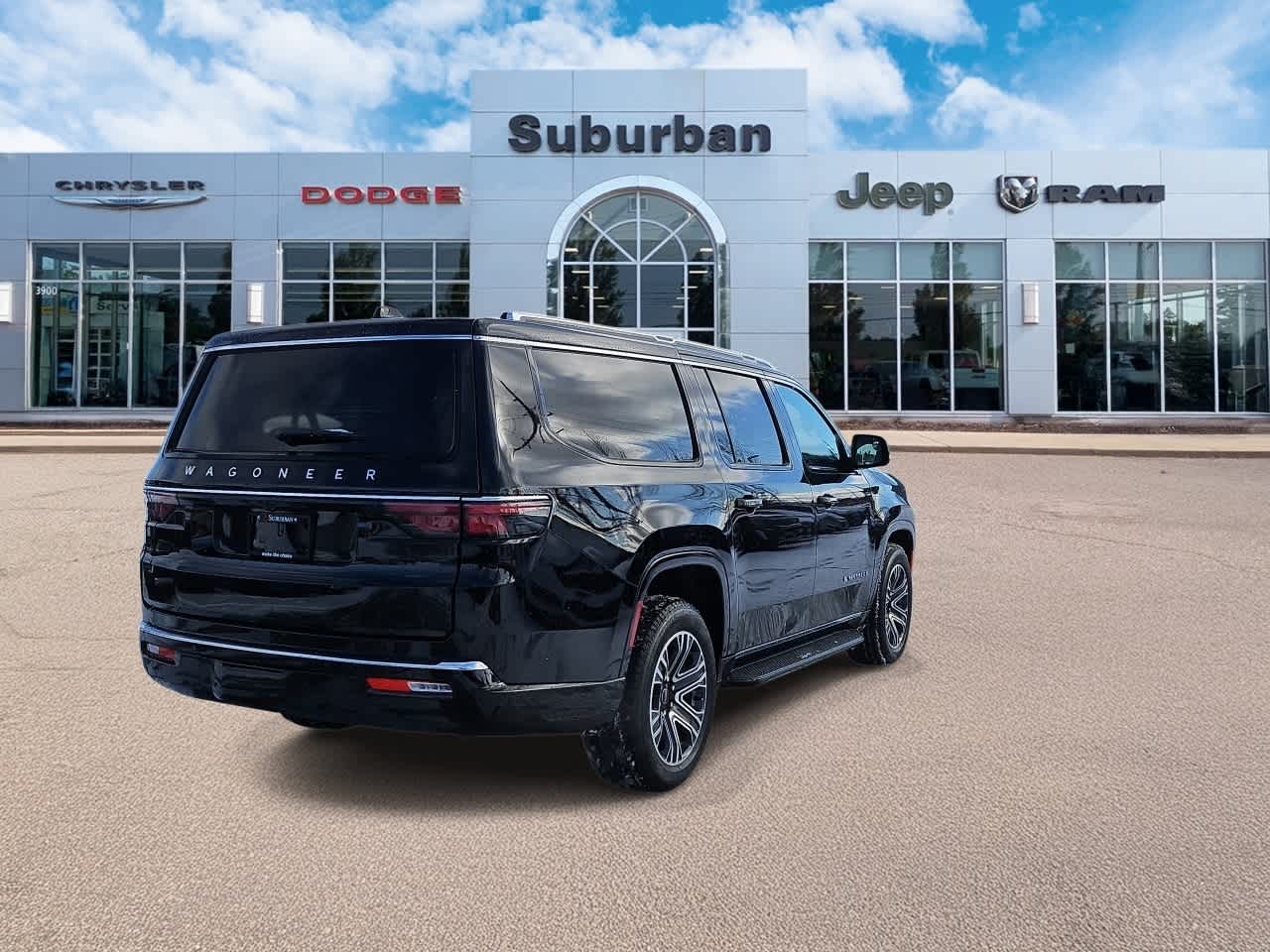 Thumbnail: 2025 Jeep Wagoneer - 8