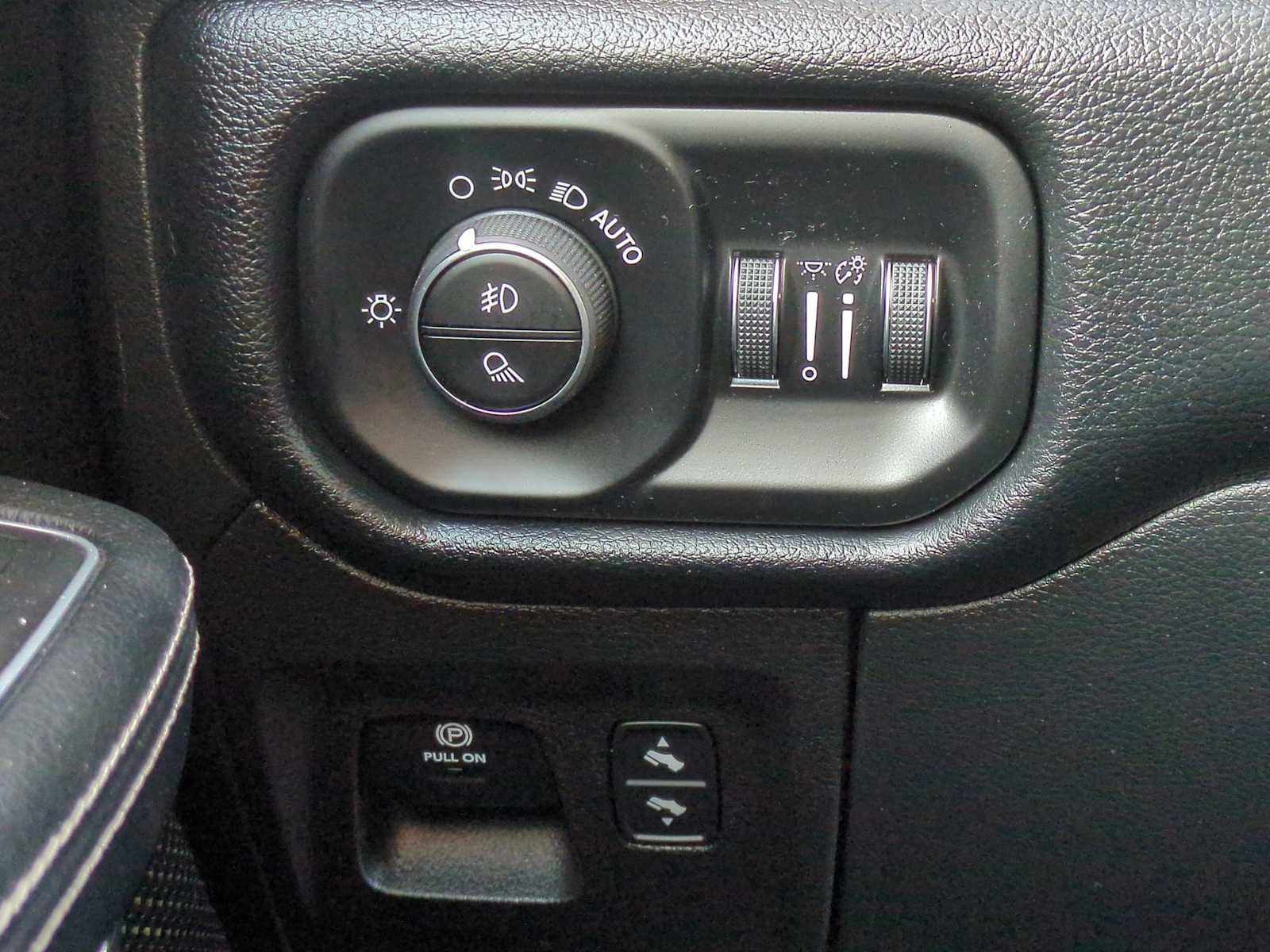 Thumbnail: 2021 RAM 1500 - 26