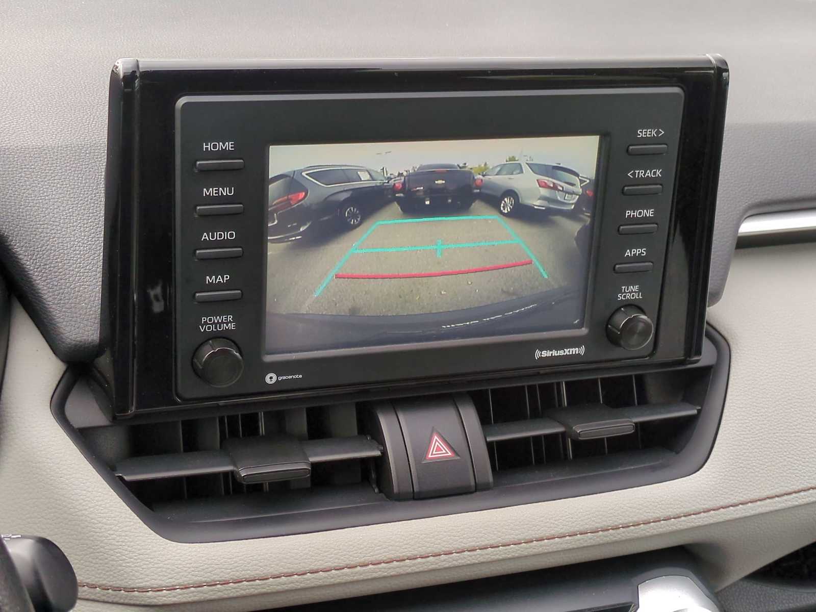 Thumbnail: 2020 Toyota RAV4 - 31