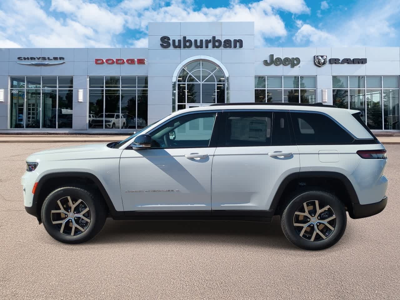 Thumbnail: 2025 Jeep Grand Cherokee - 5
