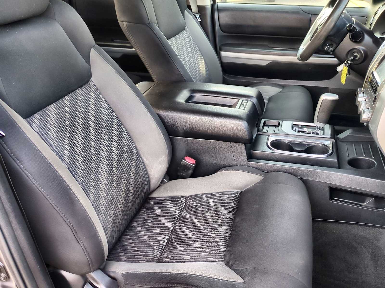 Thumbnail: 2018 Toyota Tundra - 22