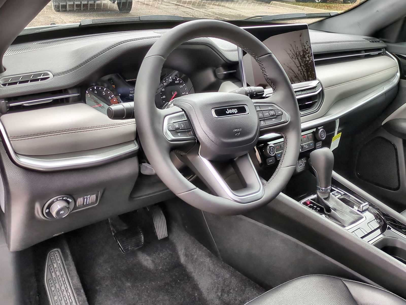 Thumbnail: 2026 Jeep Compass - 10