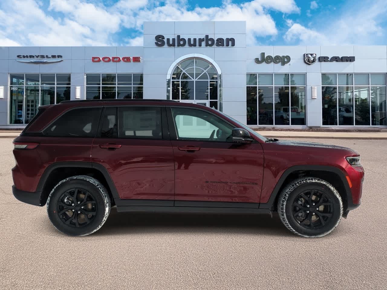 Thumbnail: 2026 Jeep Grand Cherokee - 9