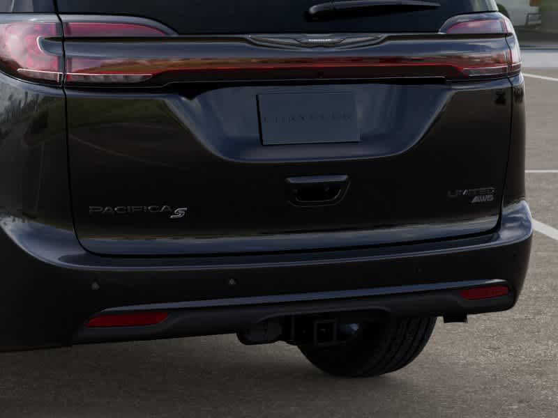 Thumbnail: 2026 Chrysler Pacifica - 13
