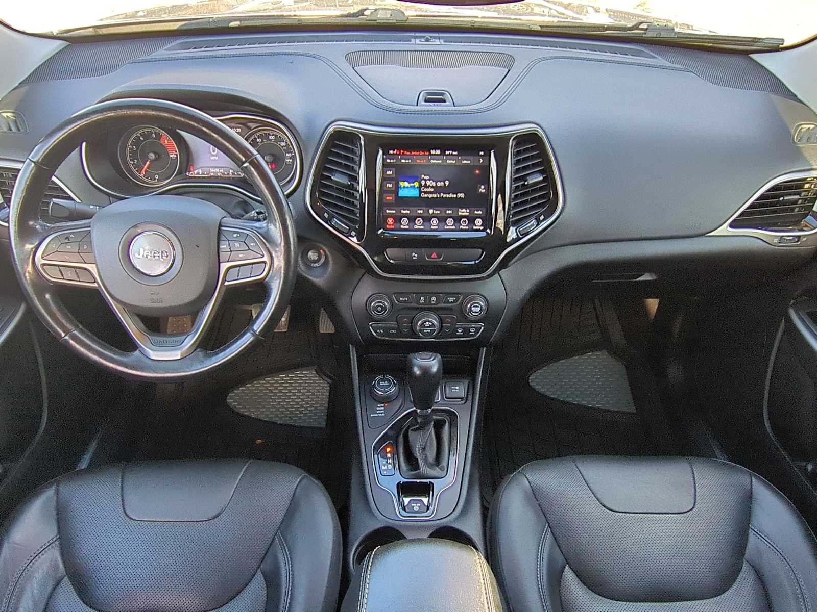 Thumbnail: 2020 Jeep Cherokee - 16