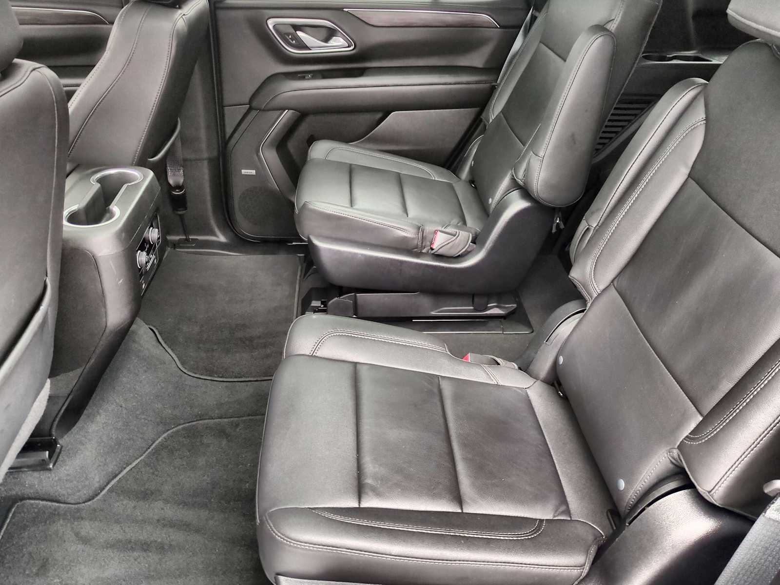 Thumbnail: 2023 Chevrolet Tahoe - 20