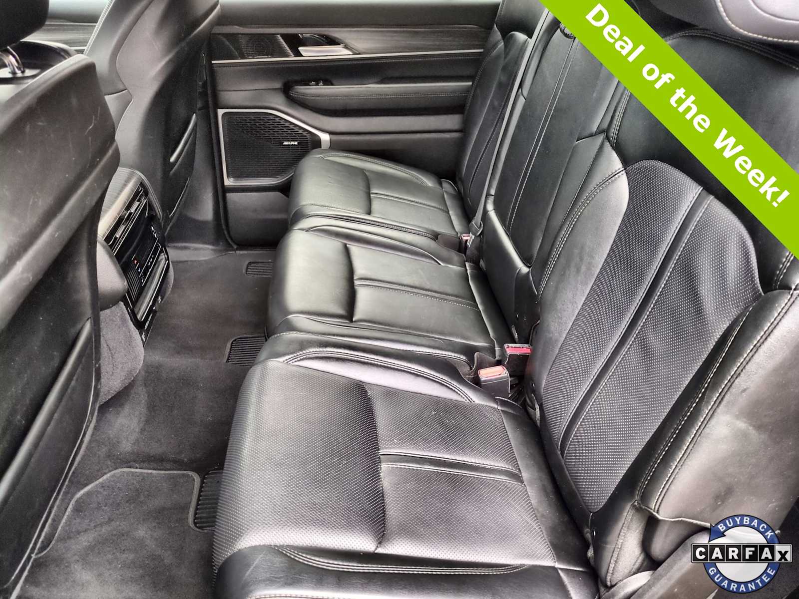 Thumbnail: 2024 Jeep Wagoneer - 19