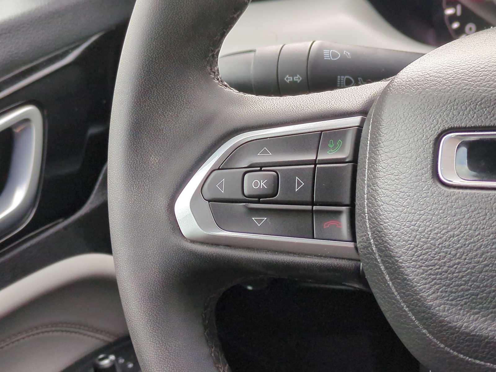 Thumbnail: 2025 Jeep Compass - 22