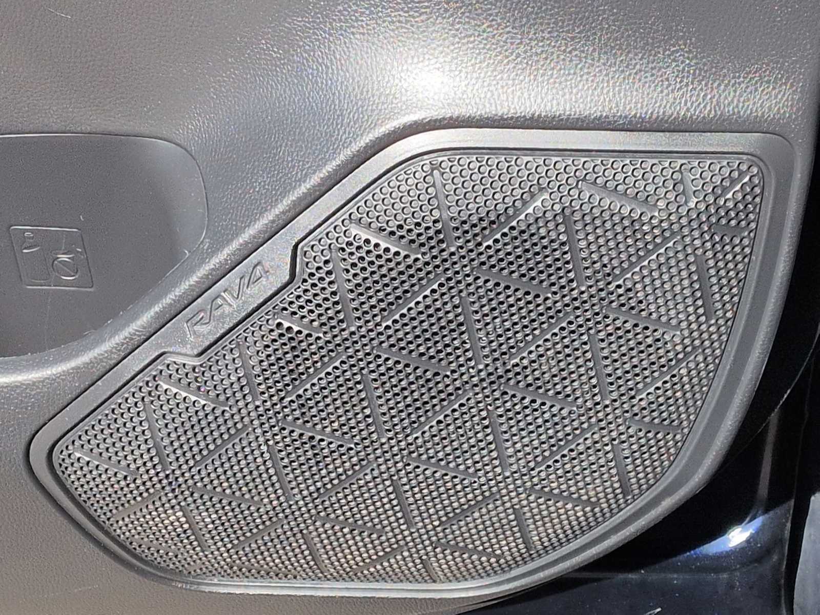 Thumbnail: 2024 Toyota RAV4 - 32