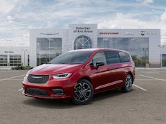 2026 Chrysler Pacifica Select Passenger Van