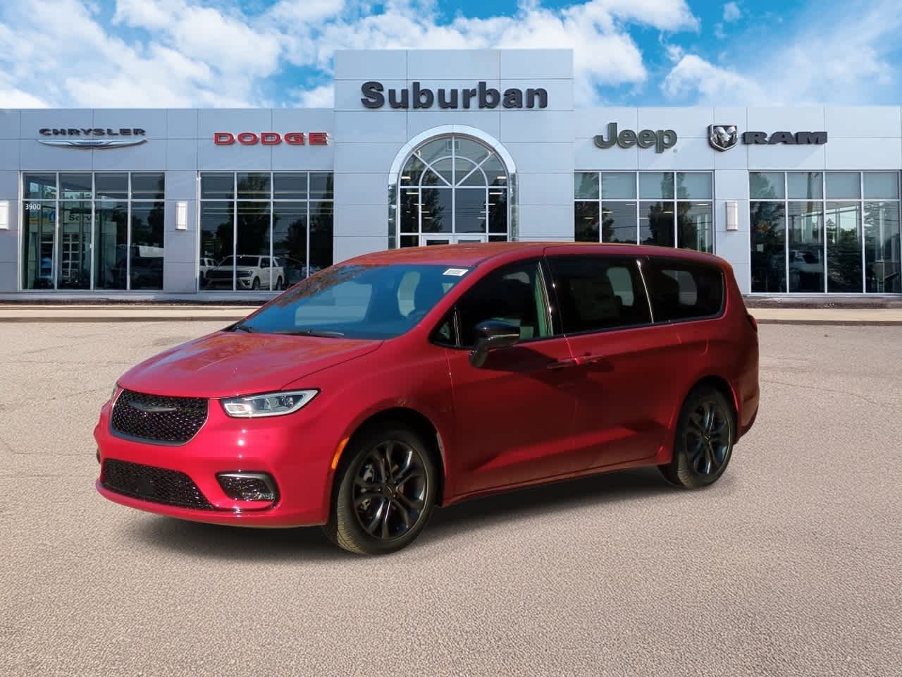 Thumbnail: 2026 Chrysler Pacifica - 4