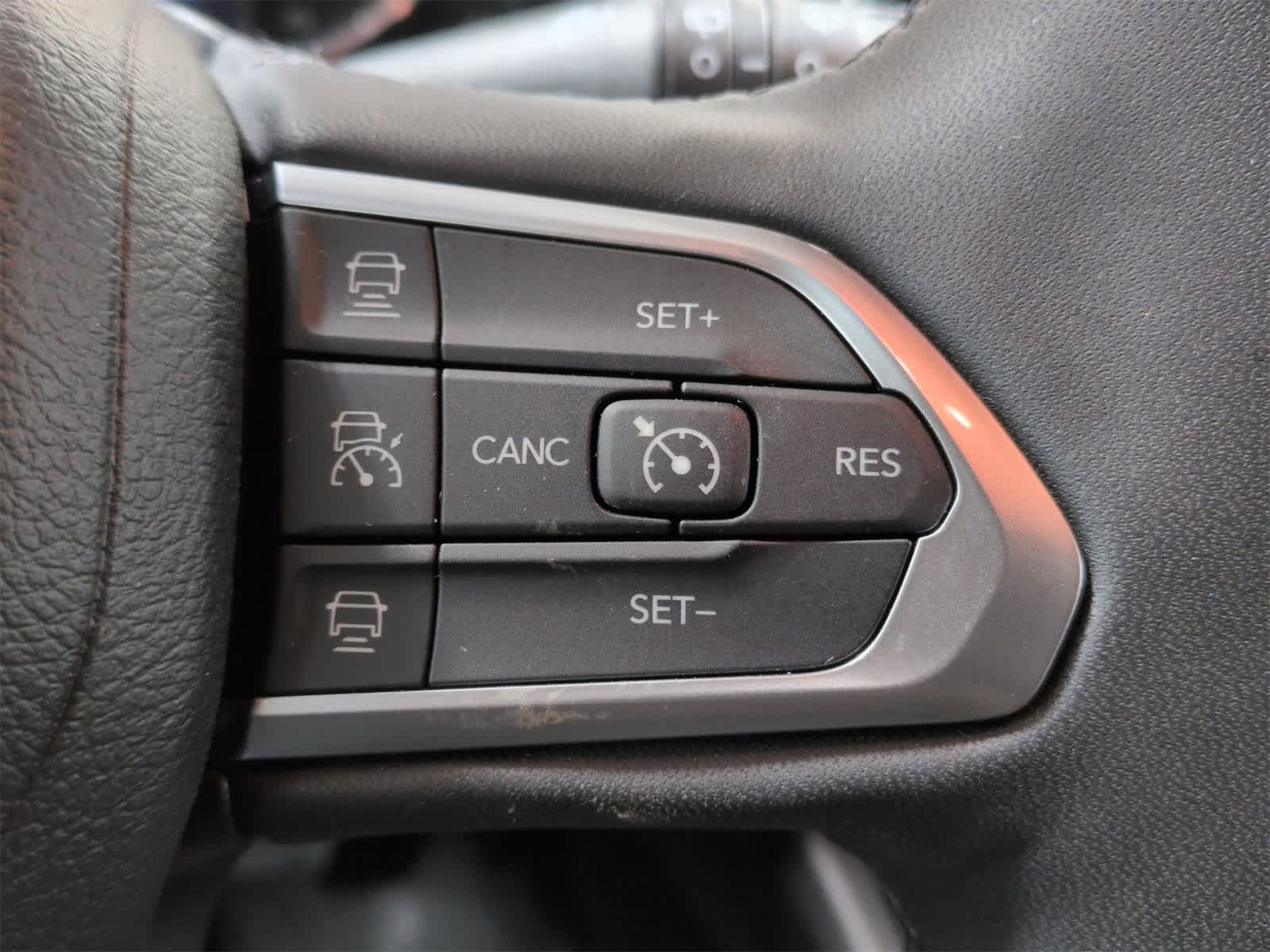 Thumbnail: 2023 Jeep Compass - 24