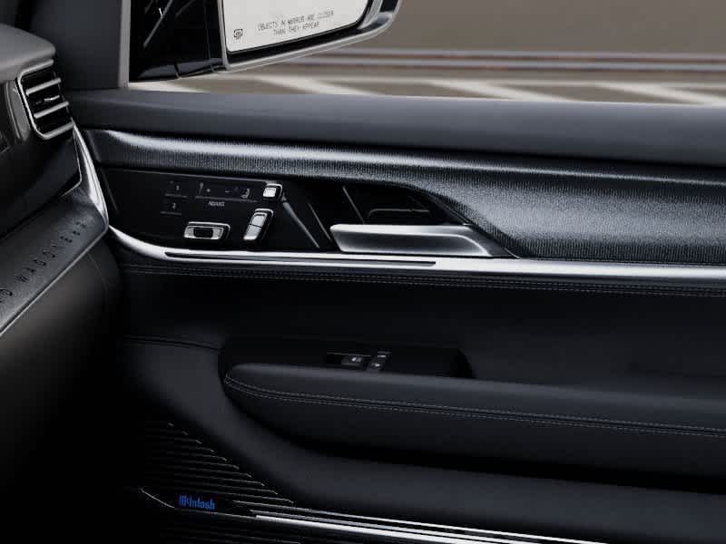 Thumbnail: 2026 Jeep Grand Wagoneer L - 21