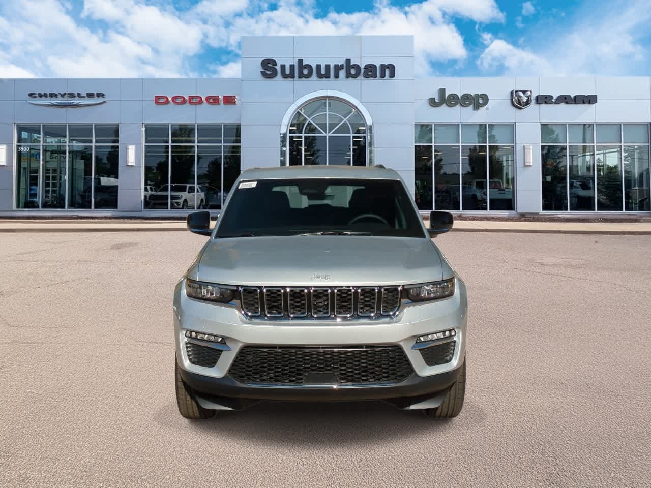 Thumbnail: 2025 Jeep Grand Cherokee - 3