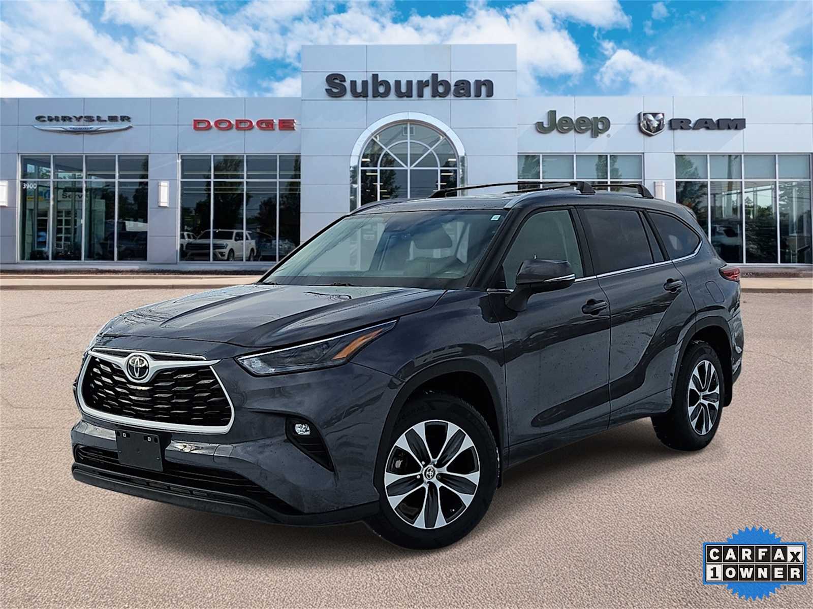 Thumbnail: 2023 Toyota Highlander - 1