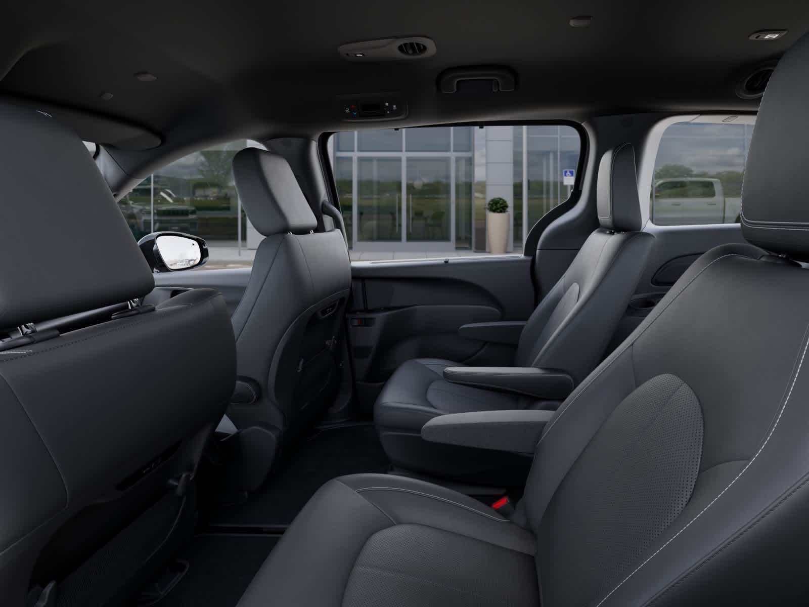 Thumbnail: 2026 Chrysler Voyager - 23