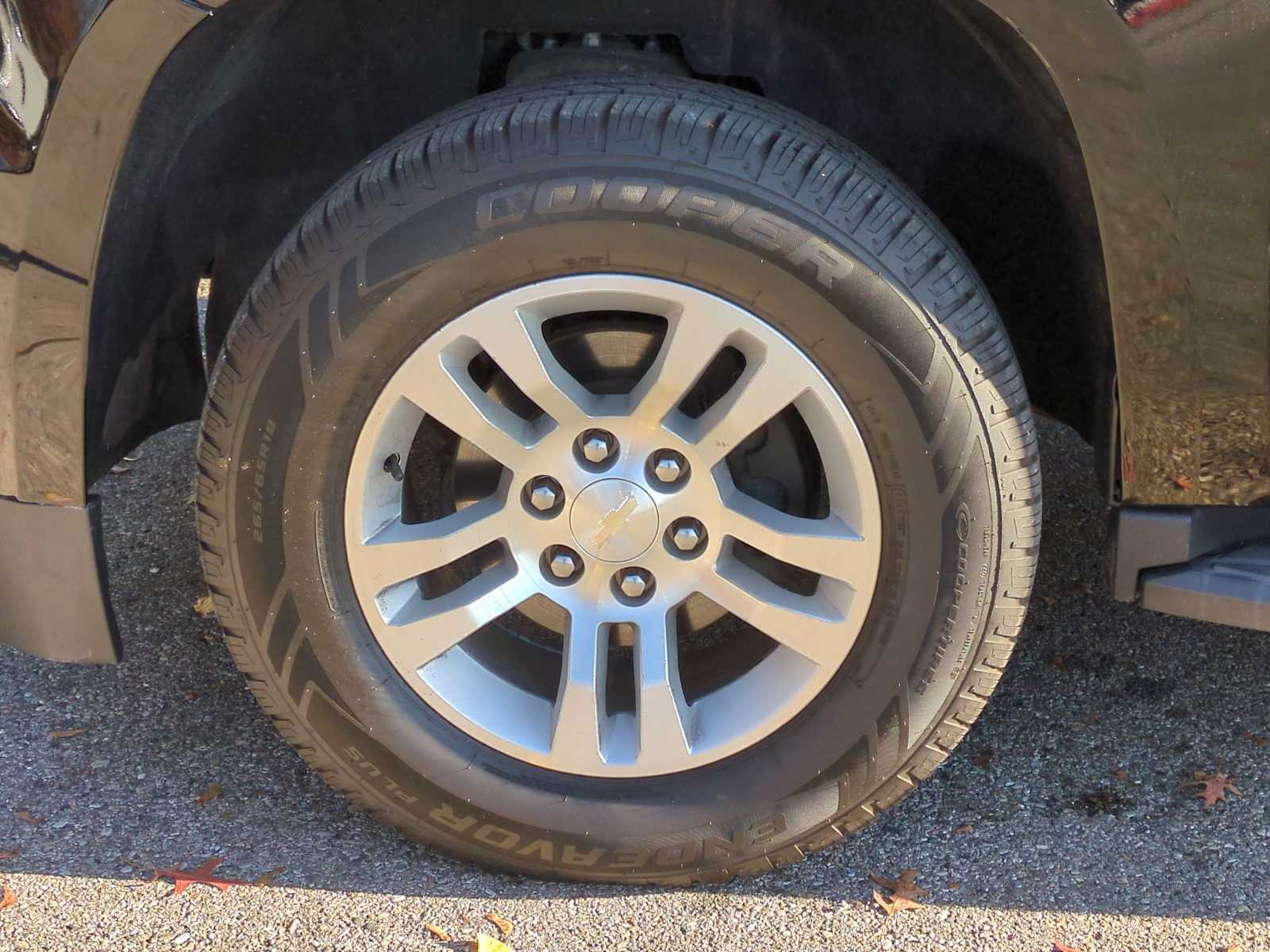 Thumbnail: 2019 Chevrolet Tahoe - 14