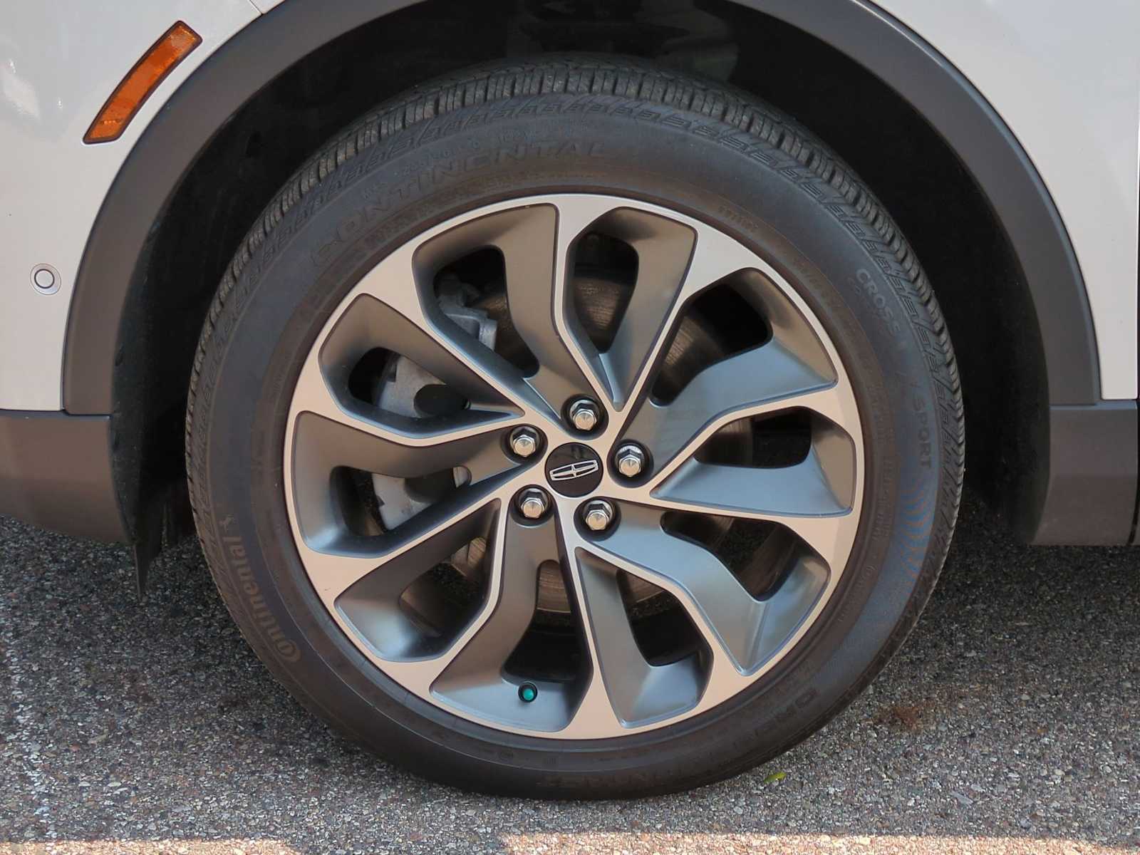 2022 Lincoln Nautilus Reserve 14