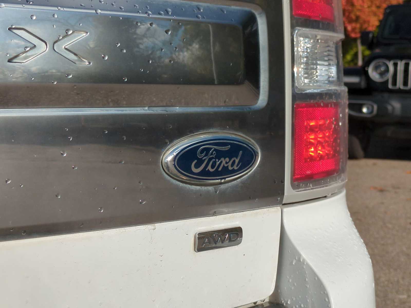 Thumbnail: 2015 Ford Flex - 11