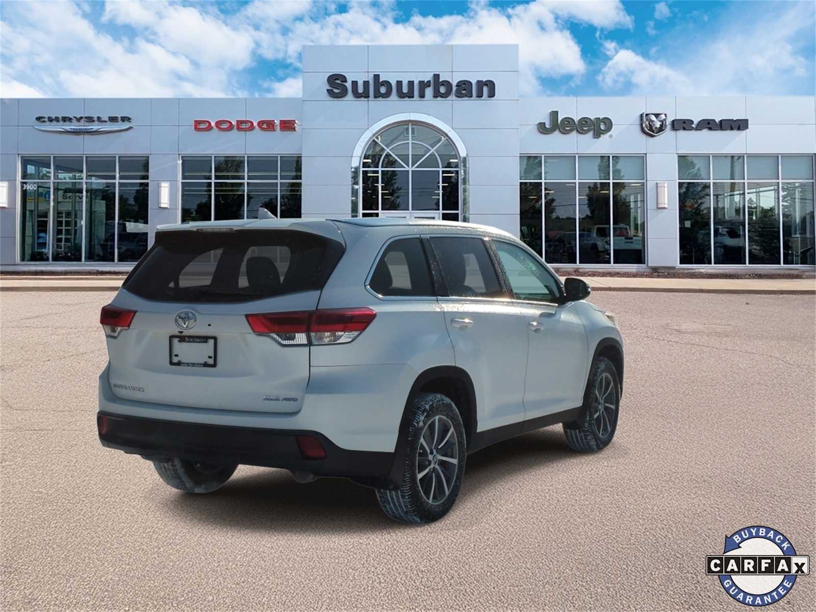 Thumbnail: 2019 Toyota Highlander - 8