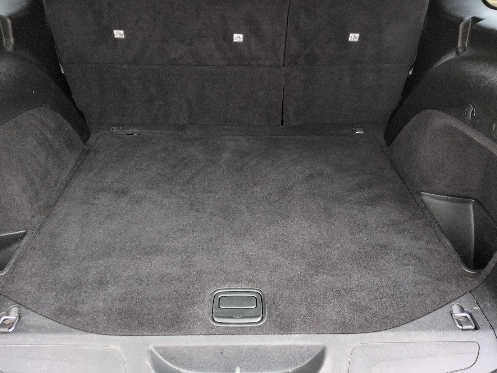 Thumbnail: 2019 Jeep Grand Cherokee - 33