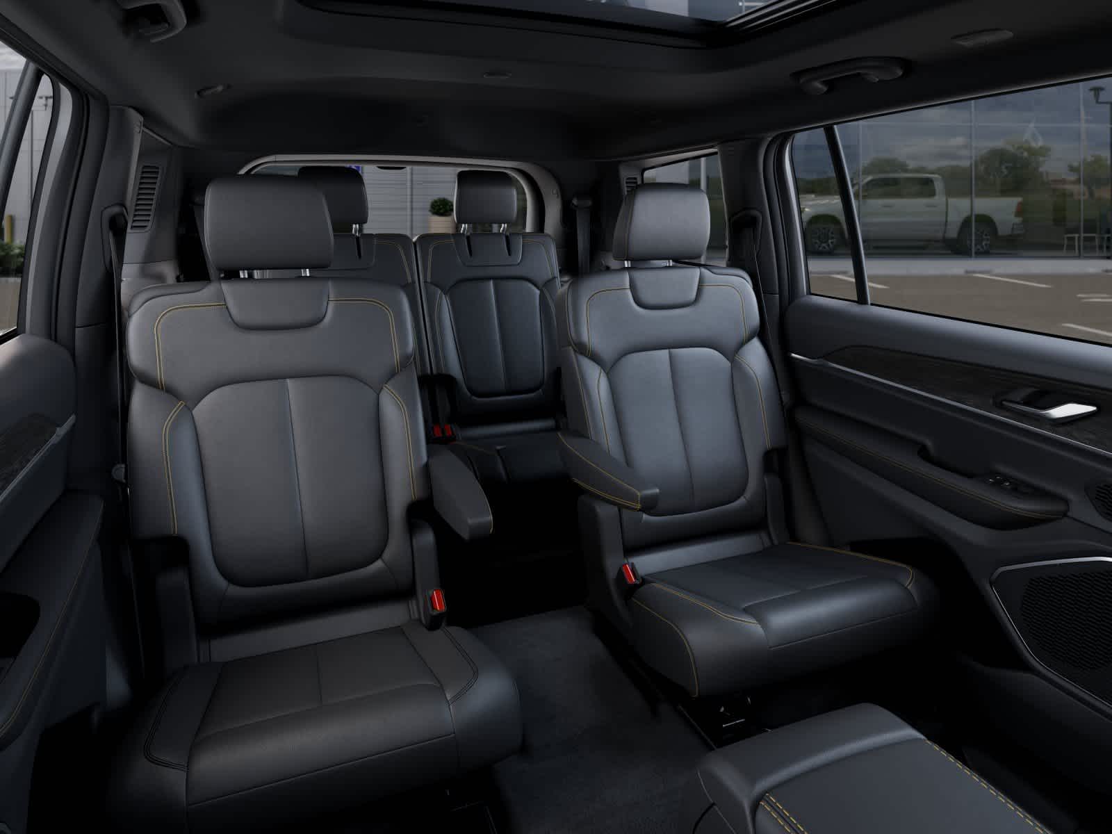 Thumbnail: 2026 Jeep Grand Cherokee L - 15