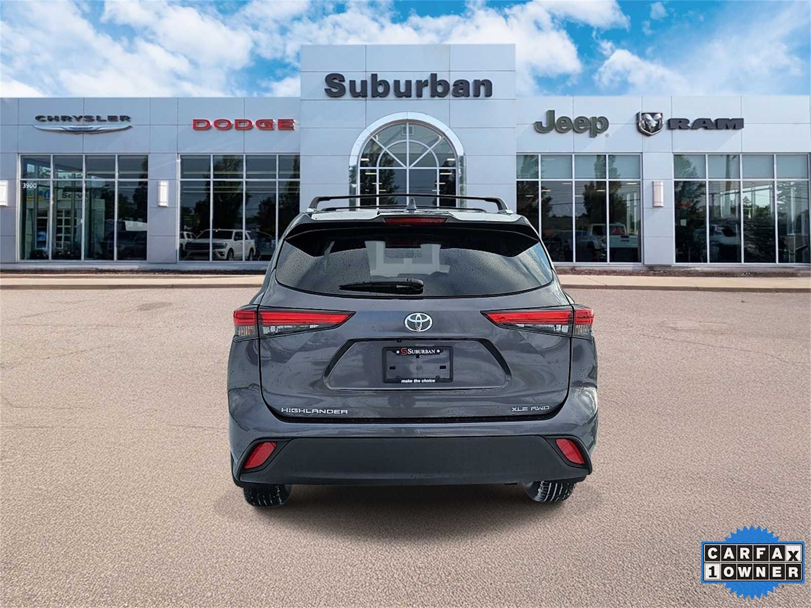 Thumbnail: 2023 Toyota Highlander - 7