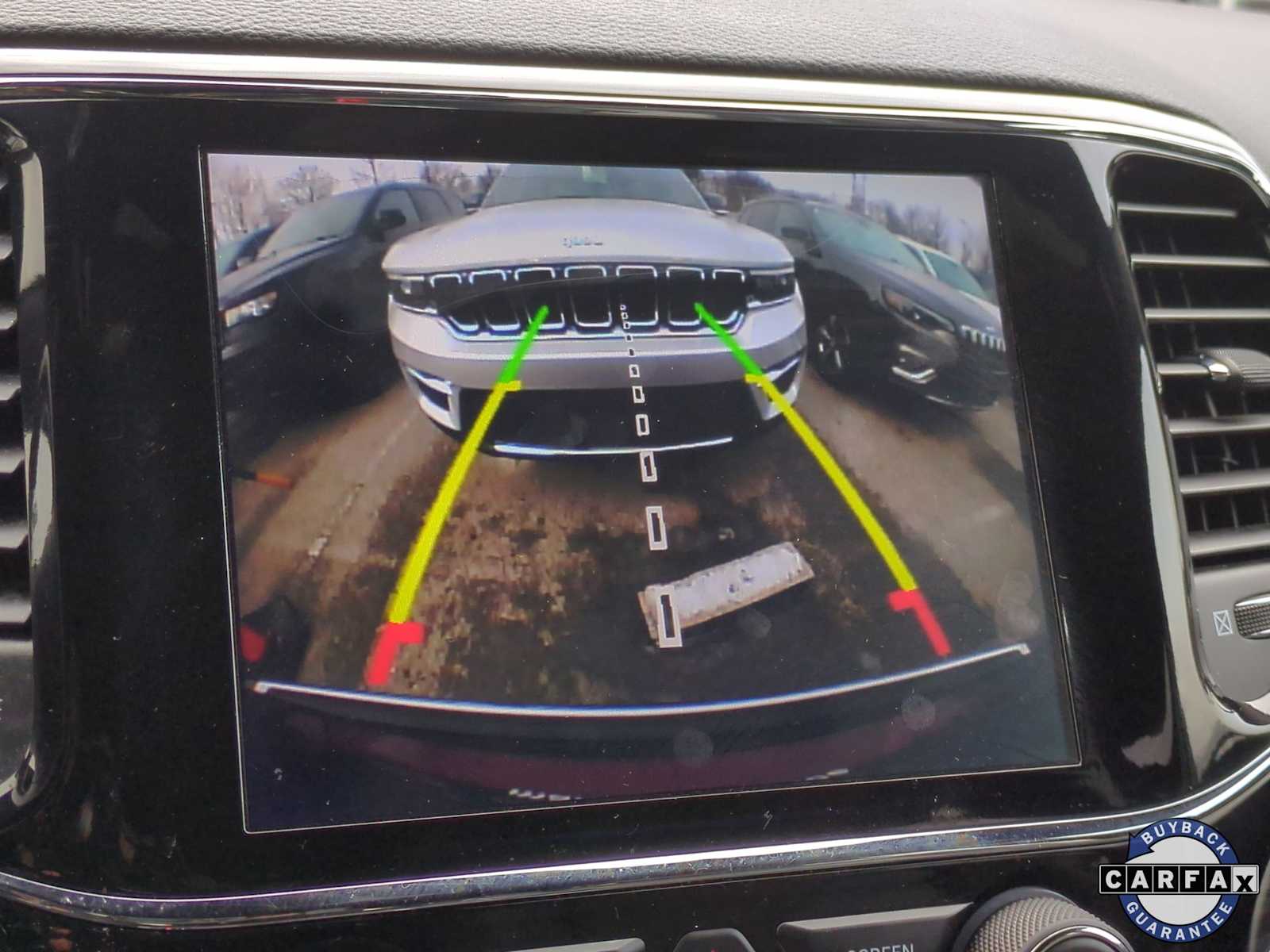 Thumbnail: 2019 Jeep Grand Cherokee - 31