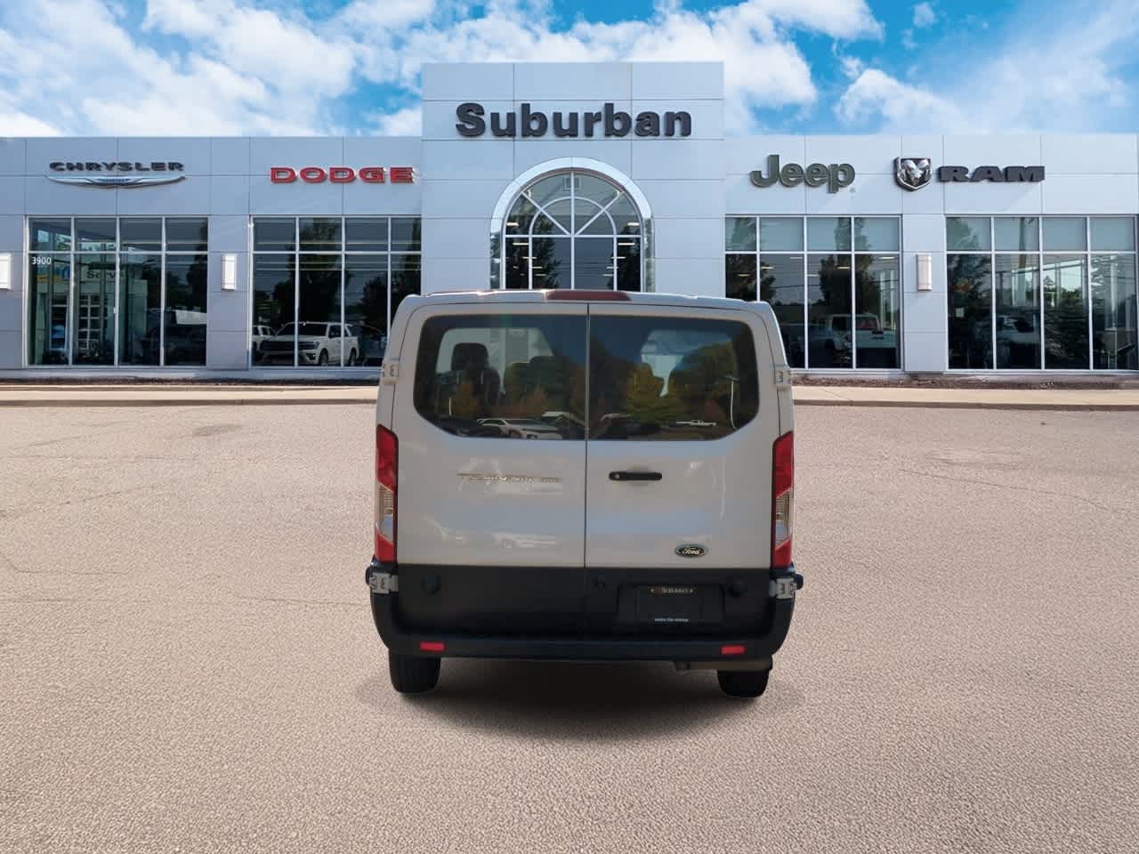 Thumbnail: 2020 Ford Econoline - 7