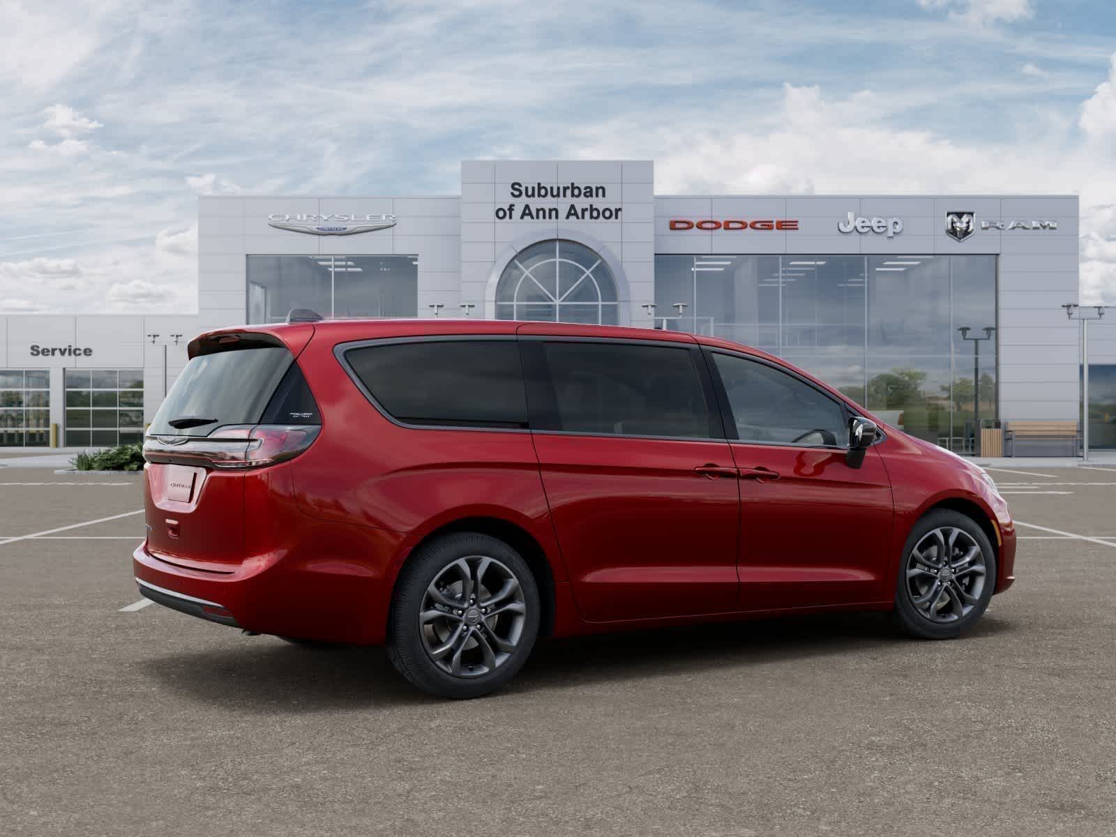 Thumbnail: 2026 Chrysler Pacifica - 4
